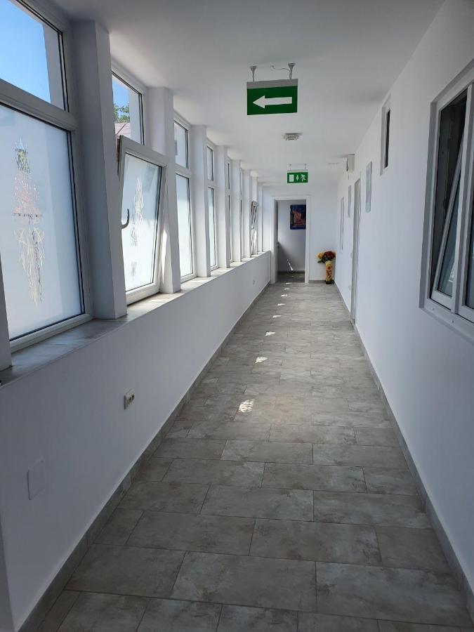 Hotel Casa Musceleana Câmpulung Zewnętrze zdjęcie