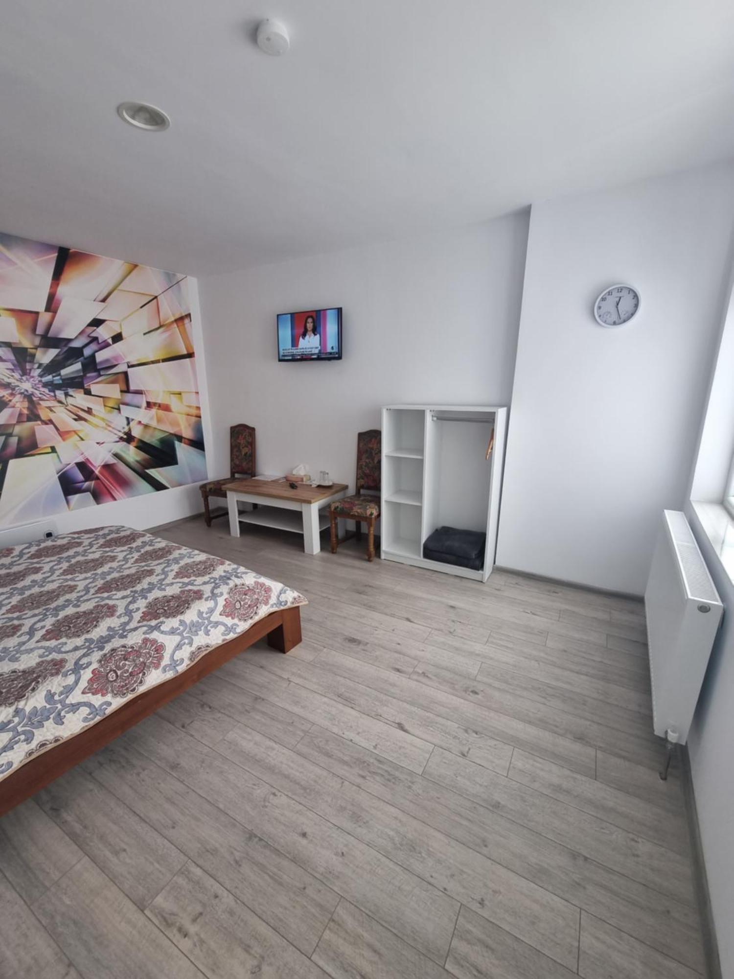 Hotel Casa Musceleana Câmpulung Zewnętrze zdjęcie